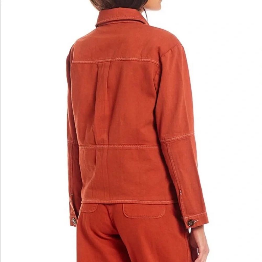 Roller Rabbit Adara Twill Point Collar Long Sleeve
Jacket in Terracotta XS‎ - Picture 2 of 15